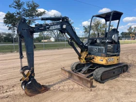 2013 John Deere 27D Mini Excavator