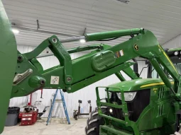 
										2018 John Deere 6155M Tractor full									