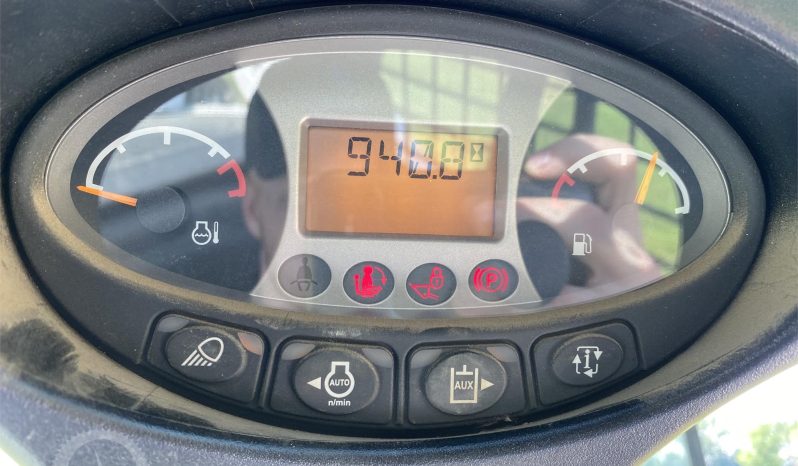 
								2013 Bobcat T650 Compact Track Loader full									