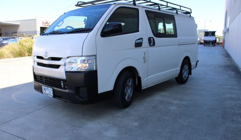 
								2018 Toyota Hiace KDH201R LWB full									