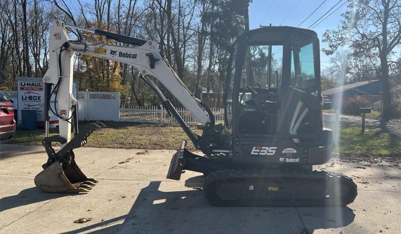 
								2021 Bobcat E35R R-Series Excavator full									