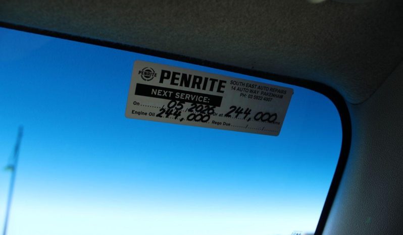 
								2018 Toyota Hiace KDH201R LWB full									