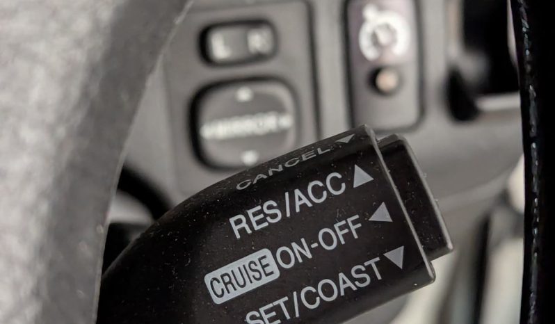 
								2010 TOYOTA HIACE LWB 4 SP Auto full									