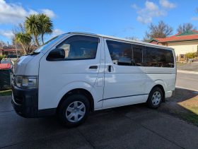 2010 TOYOTA HIACE LWB 4 SP Auto