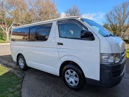 
										2010 TOYOTA HIACE LWB 4 SP Auto full									