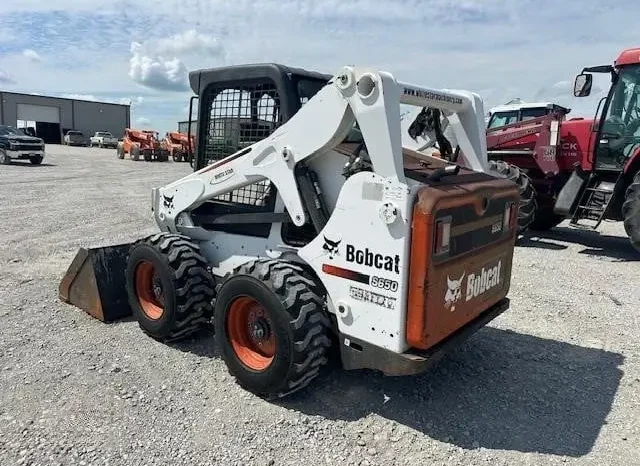 
								2010 Bobcat S650 Skid Steer full									