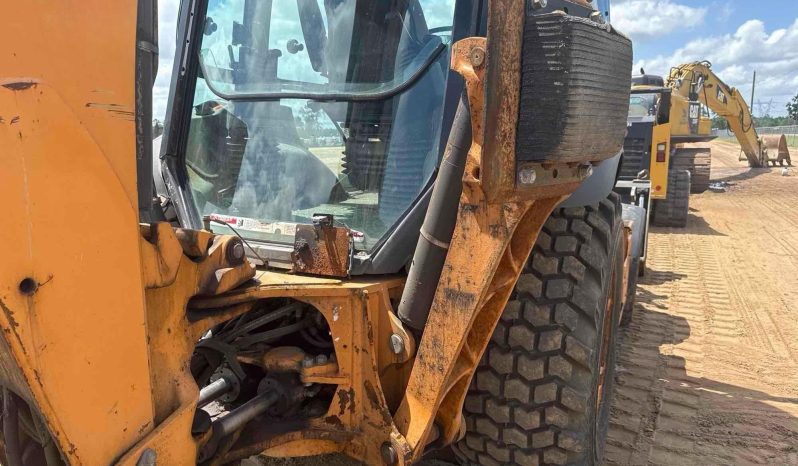 
								2015 CASE 580SN Backhoe Loader full									