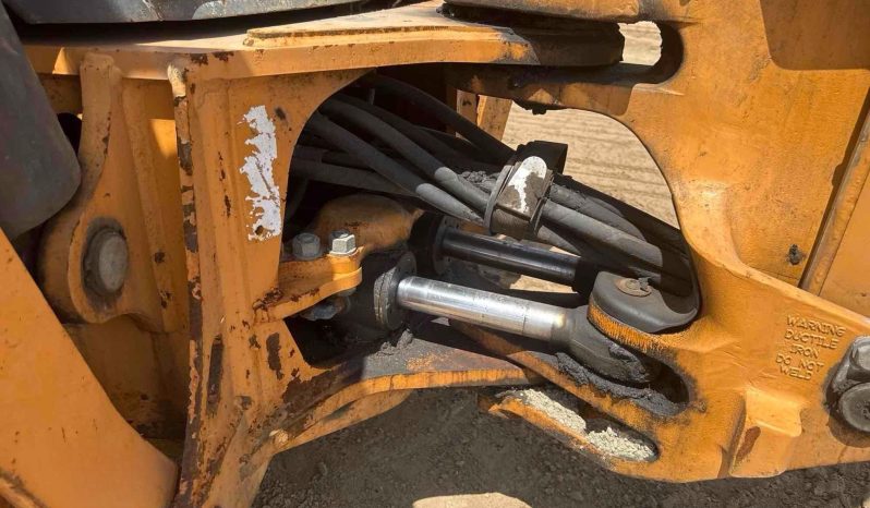 
								2015 CASE 580SN Backhoe Loader full									