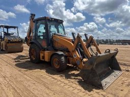 
										2015 CASE 580SN Backhoe Loader full									
