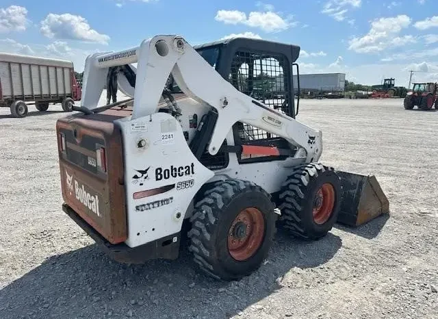 
								2010 Bobcat S650 Skid Steer full									