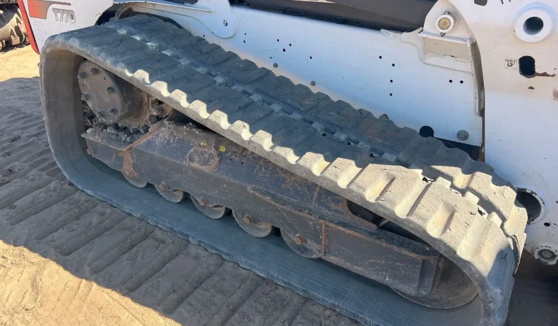 
								2017 Bobcat T770 High Flow 2-Speed full									