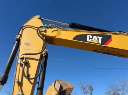 
										2019 Caterpillar 326FL Hydraulic Excavator full									